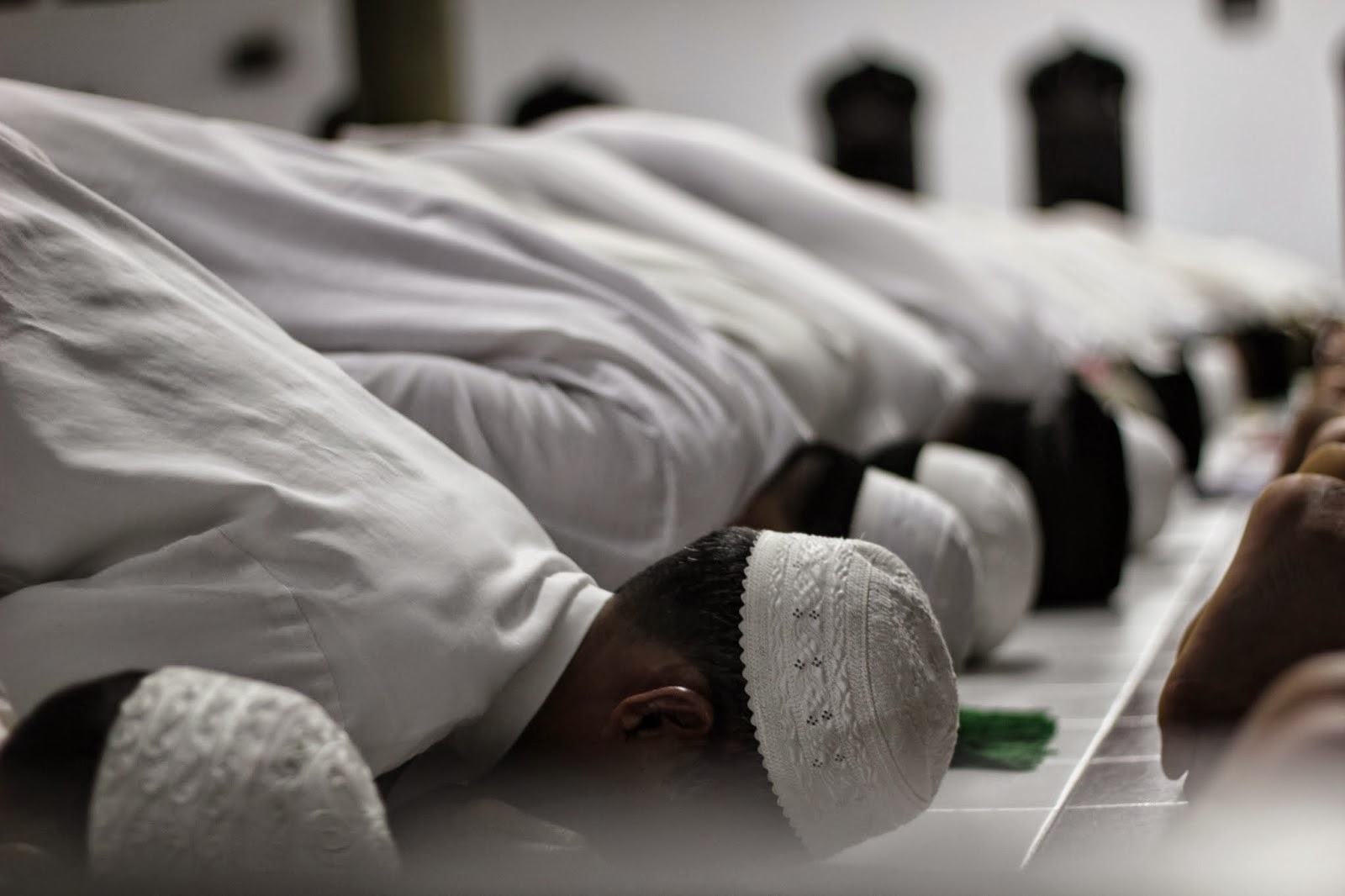 Memperbanyak Rakaat Atau Memperlama Shalat